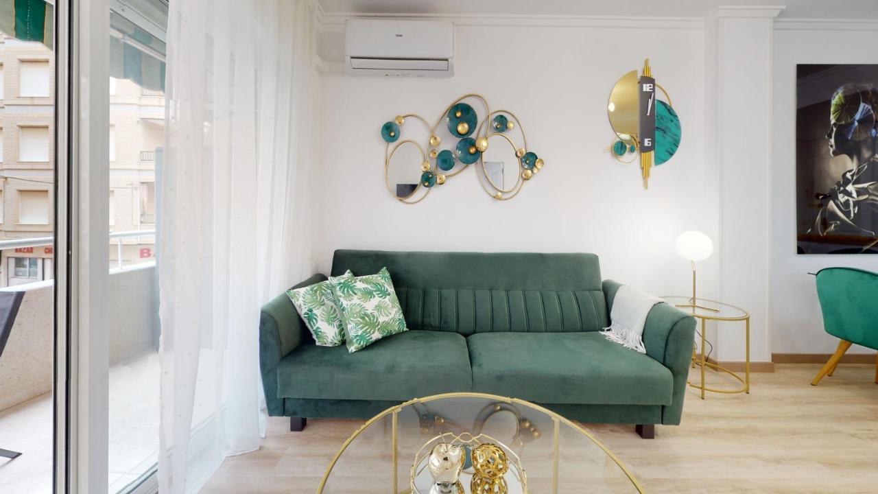 Appartement Pedro Lorca à Torrevieja Extérieur photo