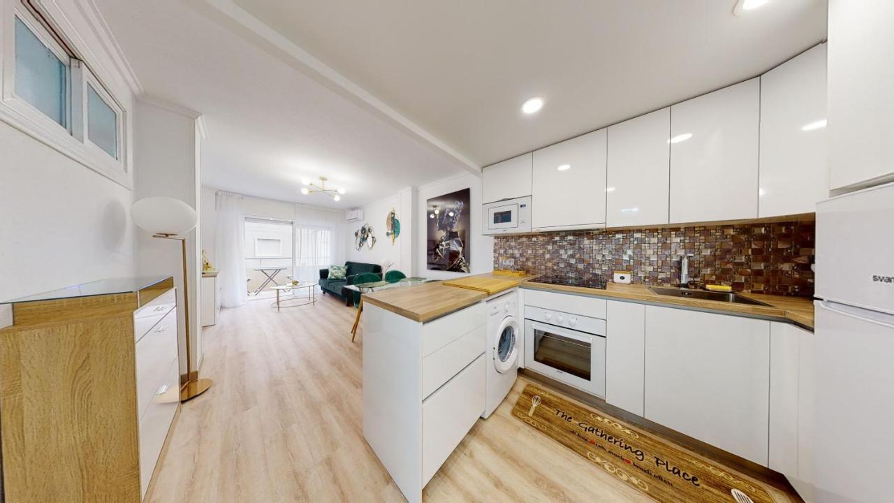 Appartement Pedro Lorca à Torrevieja Extérieur photo