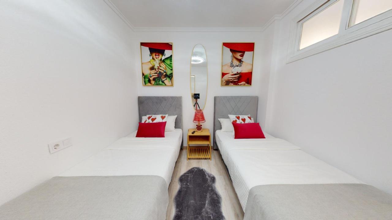 Appartement Pedro Lorca à Torrevieja Extérieur photo