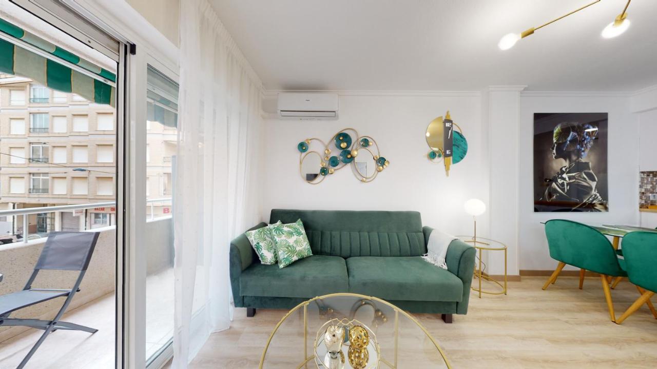 Appartement Pedro Lorca à Torrevieja Extérieur photo