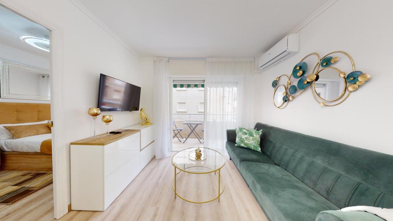 Appartement Pedro Lorca à Torrevieja Extérieur photo